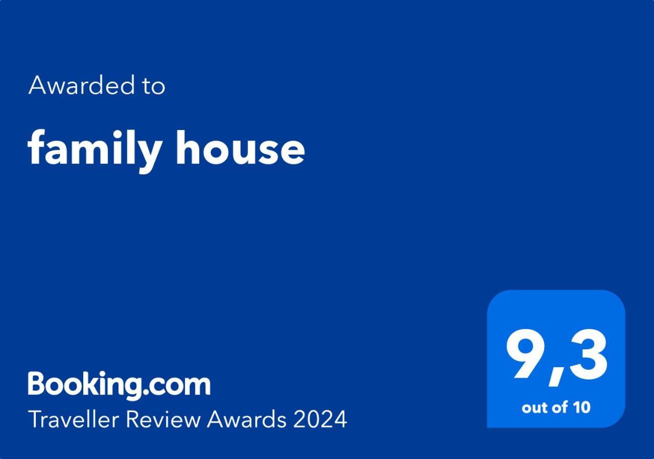 克桑西Family House公寓 外观 照片